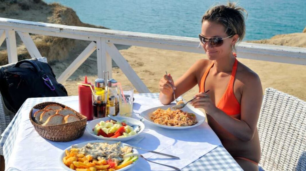Διακοπές και δίαιτα: 13 απόλυτα ρεαλιστικοί τρόποι για να χάσετε βάρος - Cibum.gr