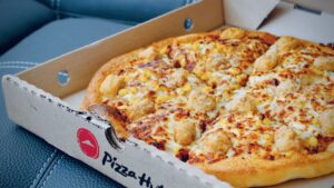 Η Pizza Hut μοιράζει 285.000 δωρεάν πίτσες στην Αυστραλία - Cibum.gr