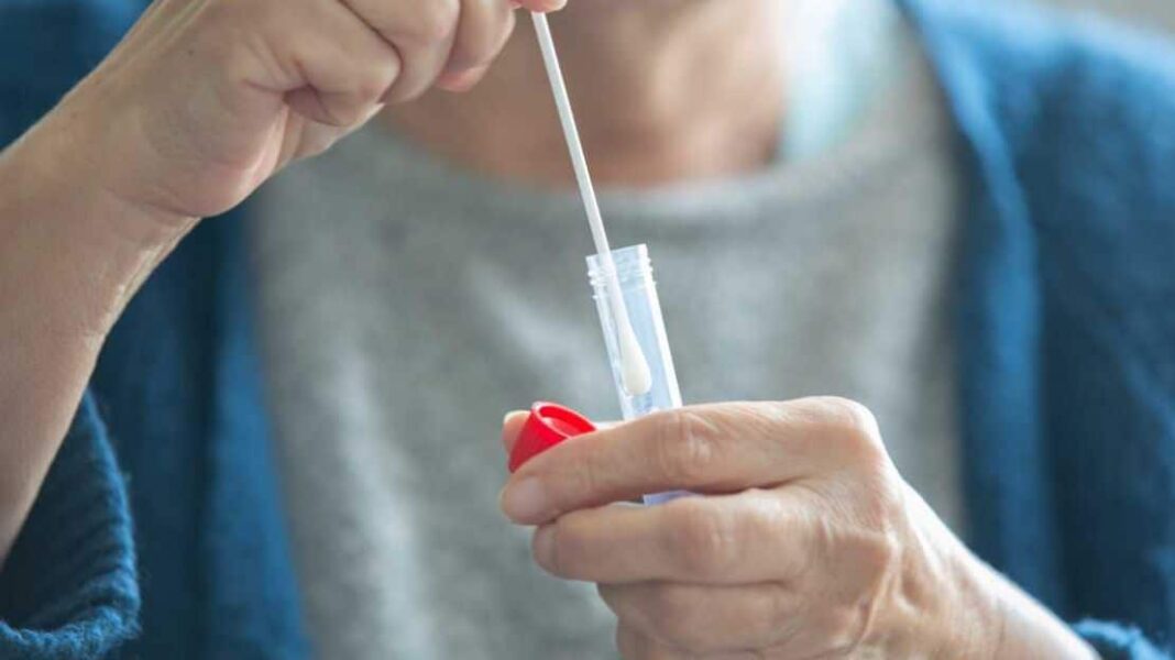 Self-test δυο φορές την εβδομάδα για τους εργαζομένους του ιδιωτικού τομέα - Cibum.gr