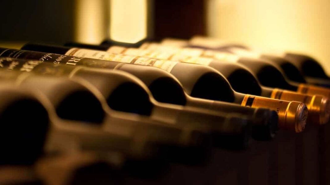 Ελληνικά αλκοολούχα ποτά: 100.000 επιχειρήσεις επλήγησαν από την πανδημία - Cibum.gr