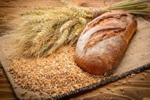 Λειτουργικό Ψωμί: Παραπροϊόν της παραγωγής σησαμέλαιου βελτιώνει τη διατροφική αξία των αρτοσκευασμάτων - Έρευνα του ΑΠΘ