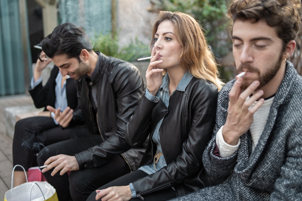 Γιατί οι Γάλλοι καπνίζουν τόσο πολύ; - Cibum.gr