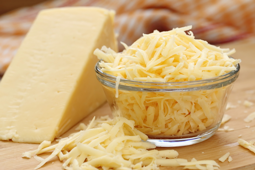 Risultati dell’analisi di 37 formaggi italiani grattugiati per contaminazione da farmaci veterinari e altre sostanze