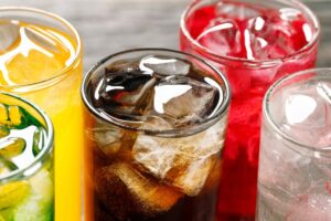 Αυτά τα ποτά προκαλούν 2,2 εκ. νέες περιπτώσεις διαβήτη τύπου 2 και 1,2 εκ. καρδιαγγειακών παθήσεων κάθε χρόνο