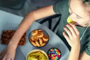Γιατί το χέρι πάει στο μπισκότο ενώ έχουμε χορτάσει – Πειραματική μελέτη