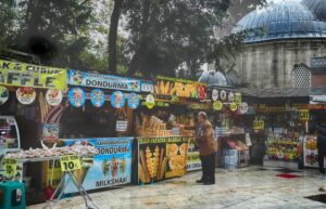 Θάνατος οικογένειας στην Κωνσταντινούπολη: Σε εφαρμογή 8 νέα μέτρα για την ασφάλεια των τροφίμων