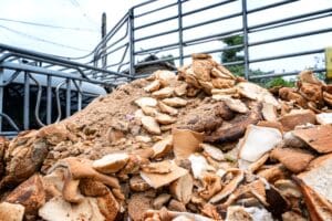 ΕΕ: Ποια κράτη κινδυνεύουν να χάσουν τους στόχους του 2030 για τα απόβλητα