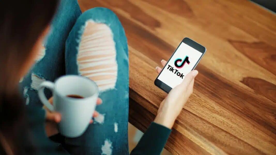 Η ψυχολογική επίδραση του TikTok στους Έλληνες χρήστες: Τα συμπεράσματα νέας επιστημονικής μελέτης