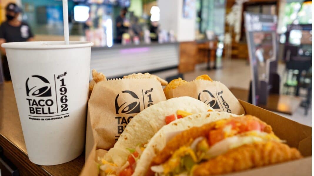 Η παγκόσμια αλυσίδα εστιατορίων Taco bell συνδέθηκε με τα 7.000 κρούσματα κυκλοσπορίασης