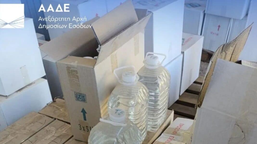 Κρήτη: 4 τόνους λαθραία ποτά και 664 φιάλες με «αέριο γέλιου» εντόπισαν ΑΑΔΕ και ΕΛ.ΑΣ.