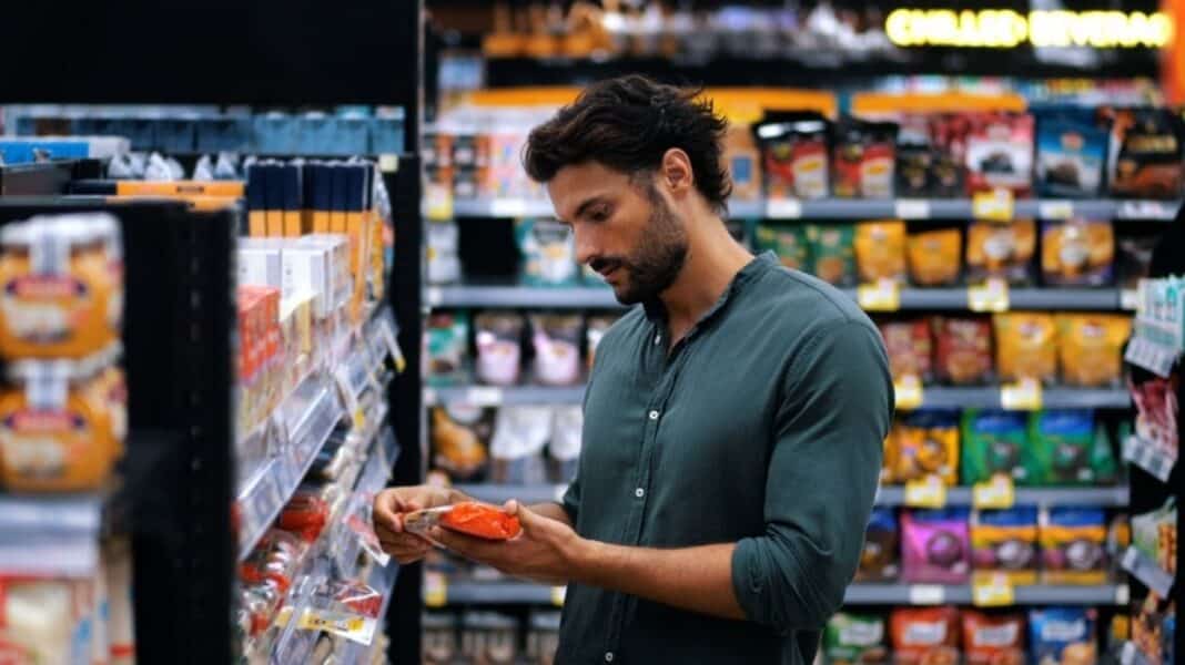 Συσκευασίες τροφίμων και μαγειρικά σκεύη: Νέα μελέτη εντόπισε πάνω από 15.000 χημικές ουσίες που έρχονται σε επαφή με τρόφιμα