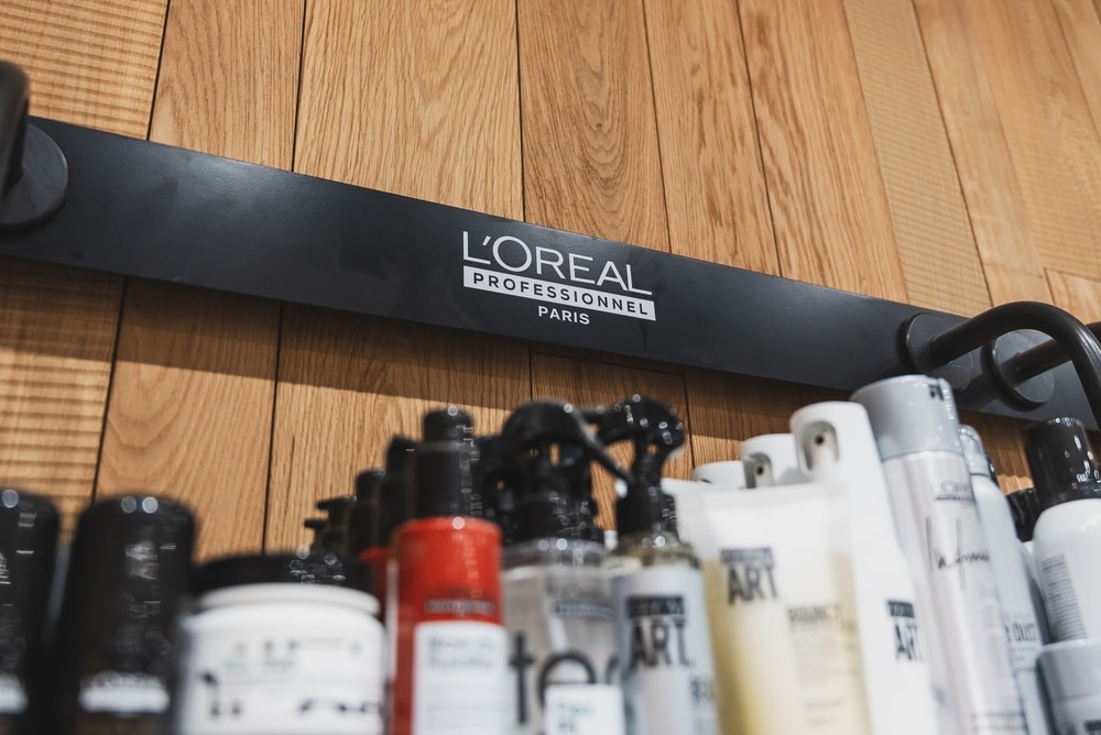 Εισαγγελέας μηνύει τη L’Oréal για ισιωτικά μαλλιών που συνδέονται με καρκίνο της μήτρας και των ωοθηκών - Ολόκληρη η αγωγή