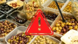 Ανακαλούνται ελιές που πωλούνται σε μεγάλη αλυσίδα σούπερ μάρκετ - Εντοπίστηκε βακτήριο που μπορεί να προκαλέσει επικίνδυνη λοίμωξη