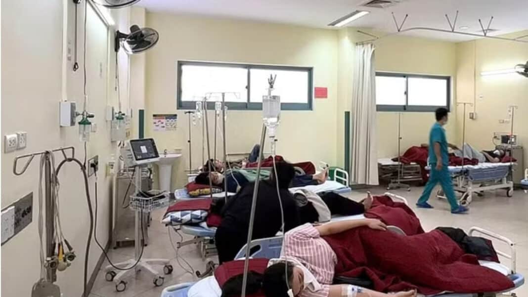 133 εργαζόμενοι κλωστοϋφαντουργίας στο νοσοκομείο μετά από μαζική τροφική δηλητηρίαση