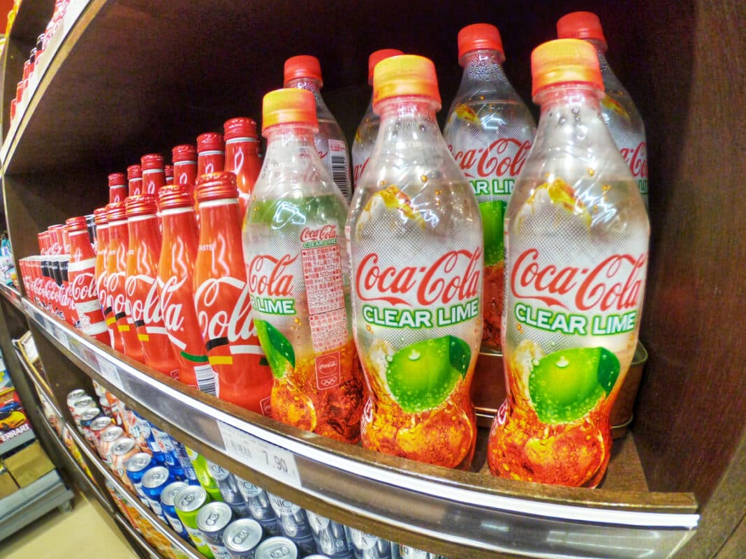 Νέα εποχή για τα αναψυκτικά: Η Coca-Cola προσθέτει πρεβιοτικές ίνες σε Cola και Sprite