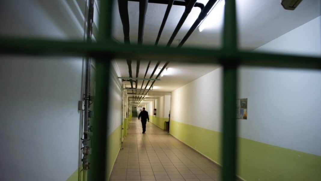 Μάσησε νεκρό μικρό ποντίκι ενώ έτρωγε ρύζι με φασόλια - Καταγγελίες κρατουμένων στις φυλακές της Ουάσιγκτον